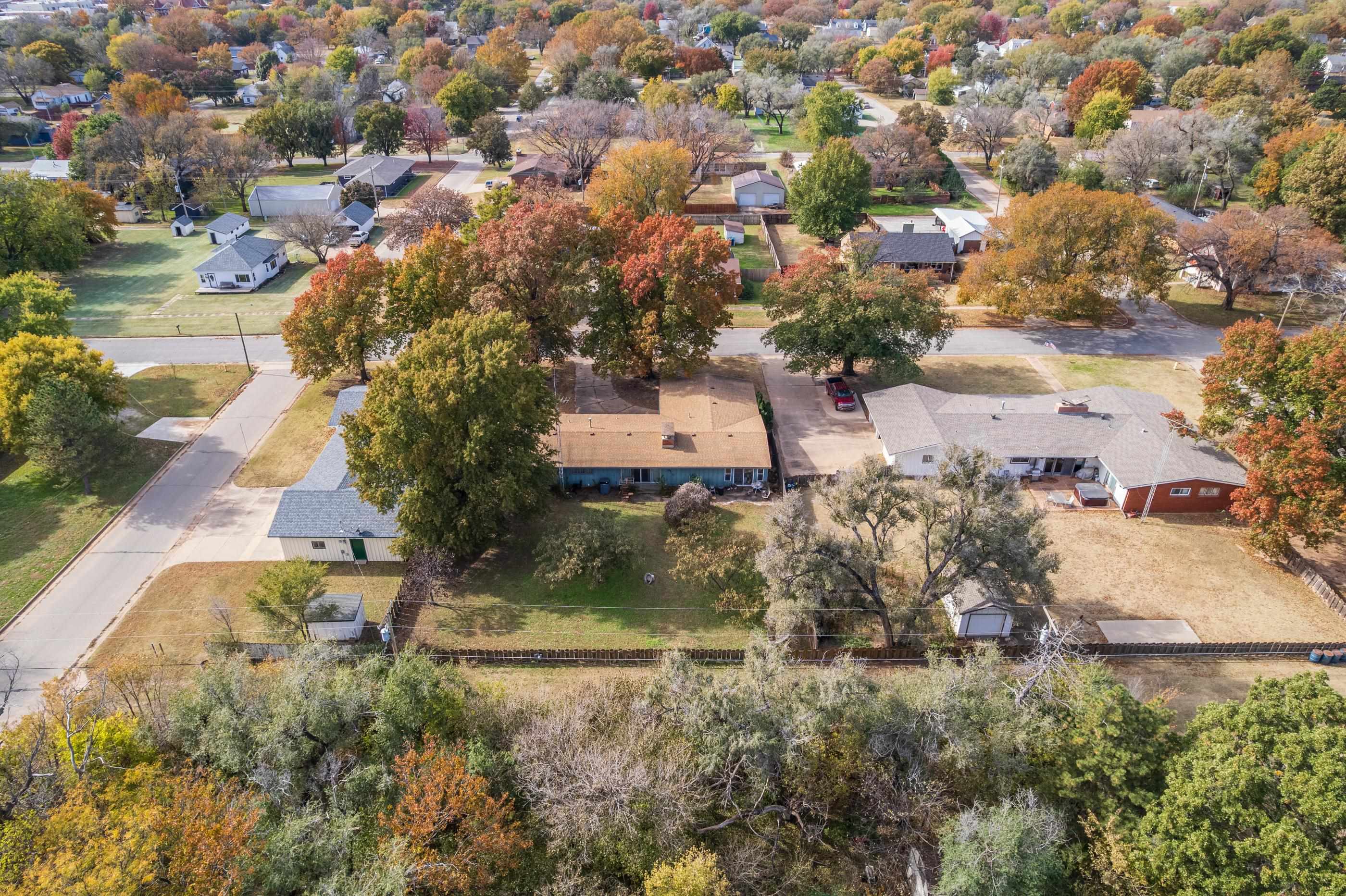 513 N Madison Avenue Anthony KS 67003