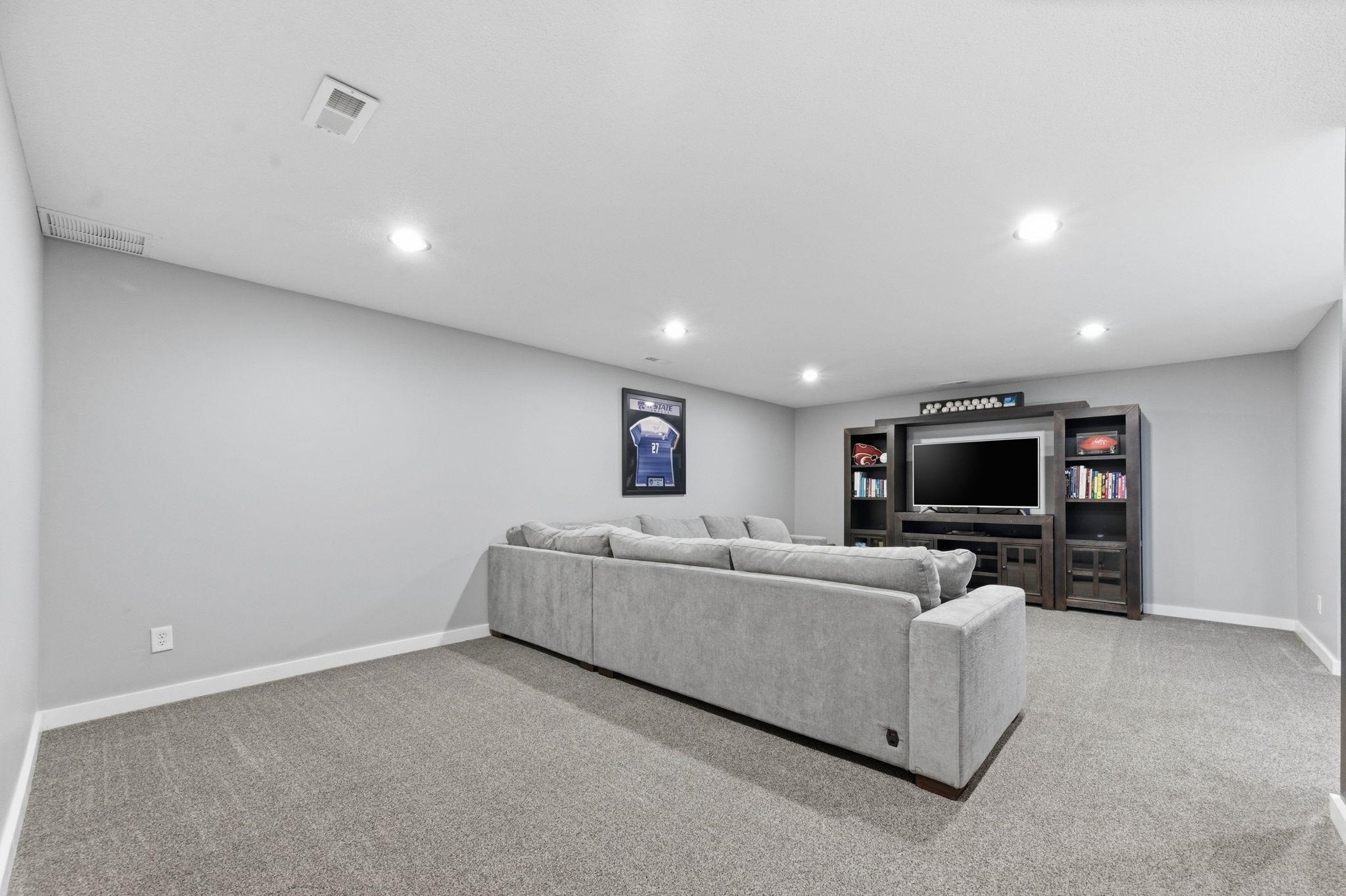 218 W Meadowsweet Court Andover KS 67002