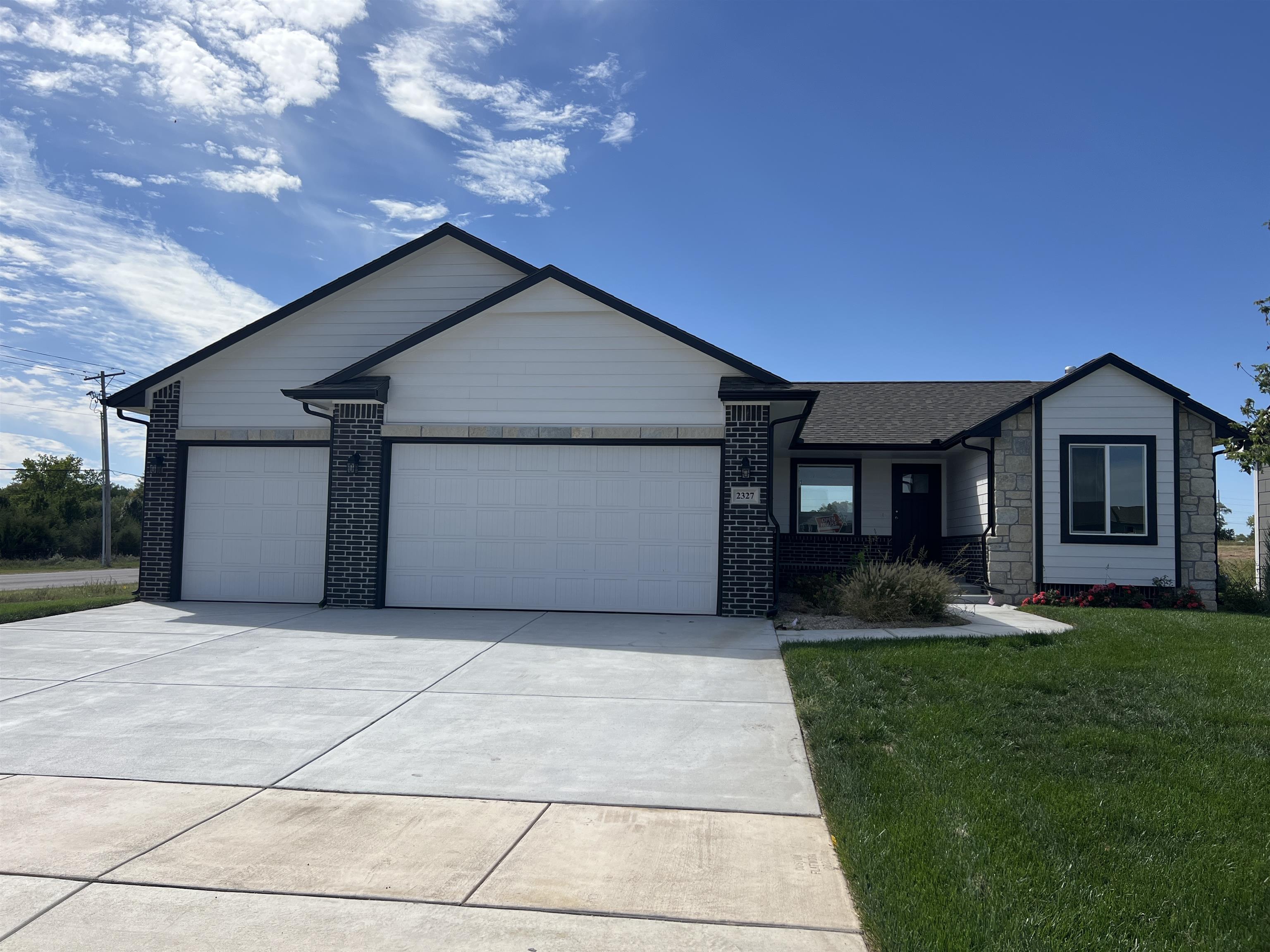 2327 S Hickory Creek Street Wichita KS 67235
