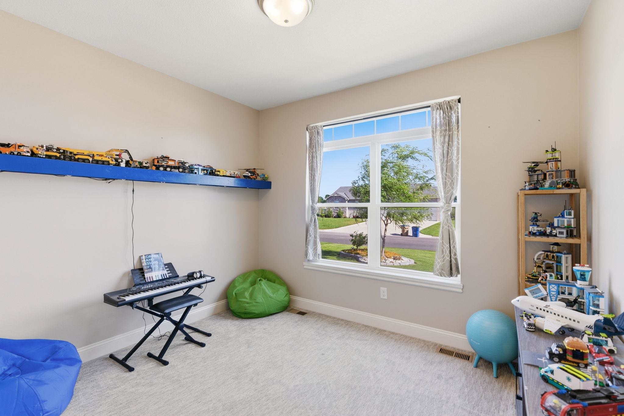 1105 Park Glen Street Clearwater KS 67026
