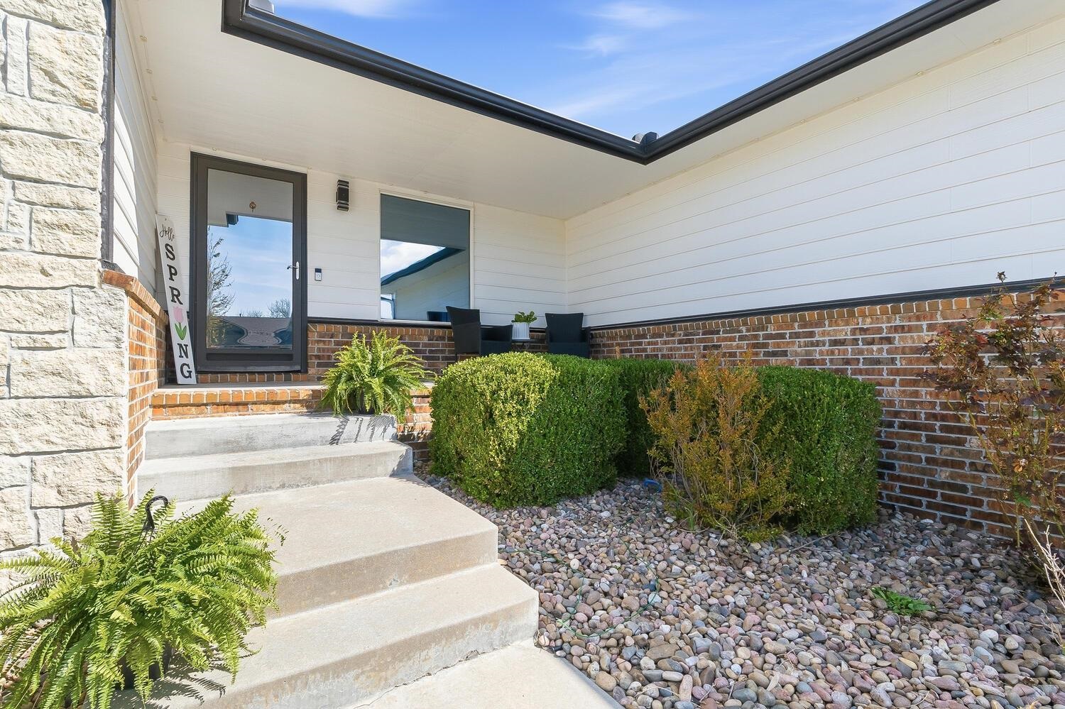 726 Sandstone Court Andover KS 67002