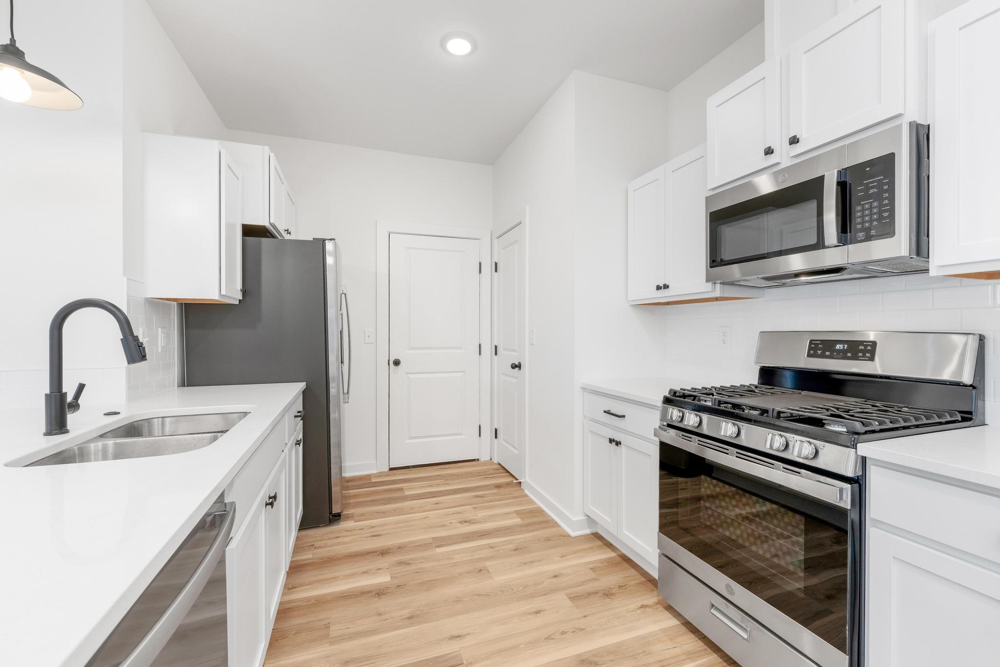 2436 S Pronghorn Street Goddard KS 67052