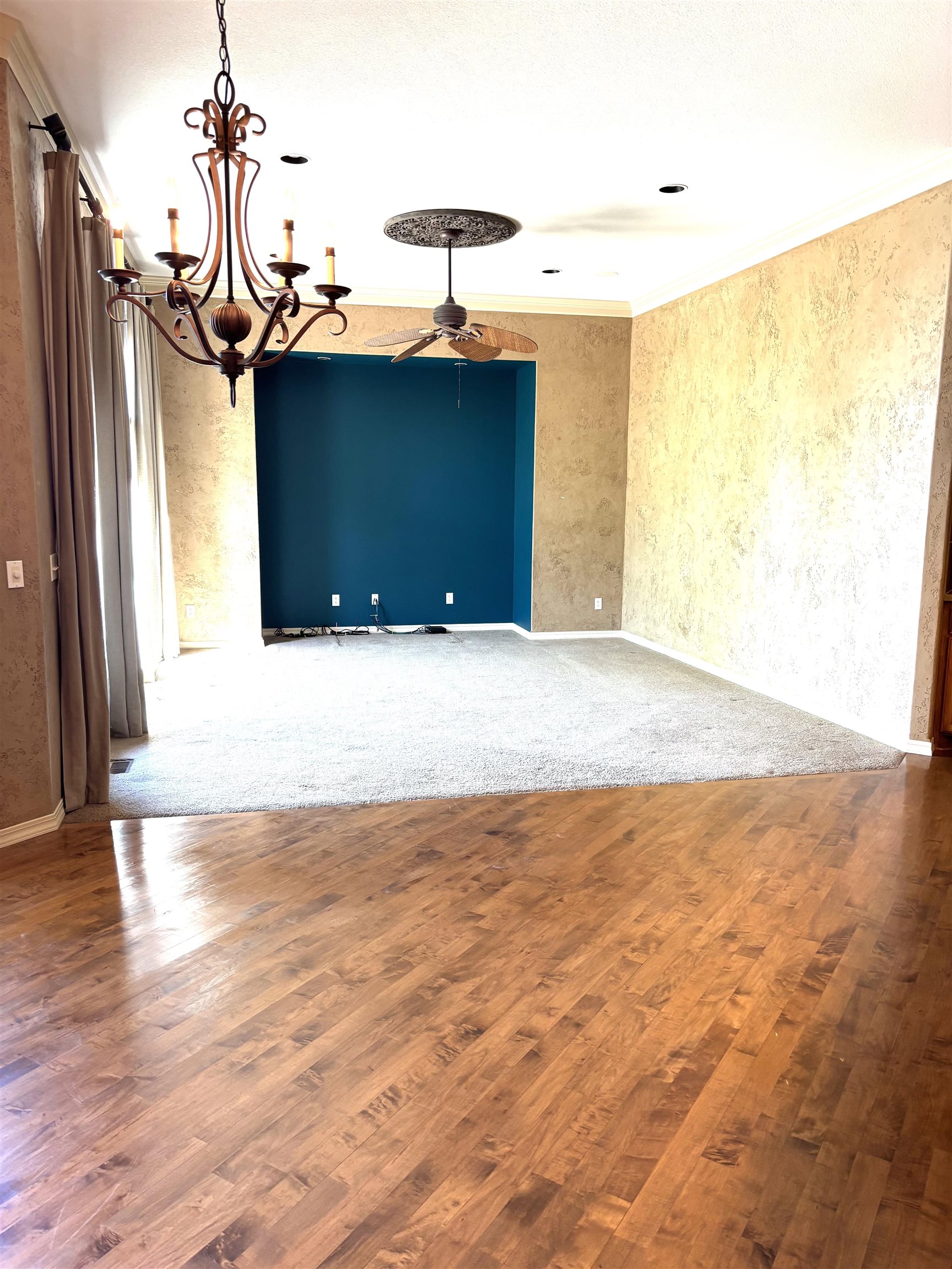 1829 W Harborlight Street Wichita KS 67204