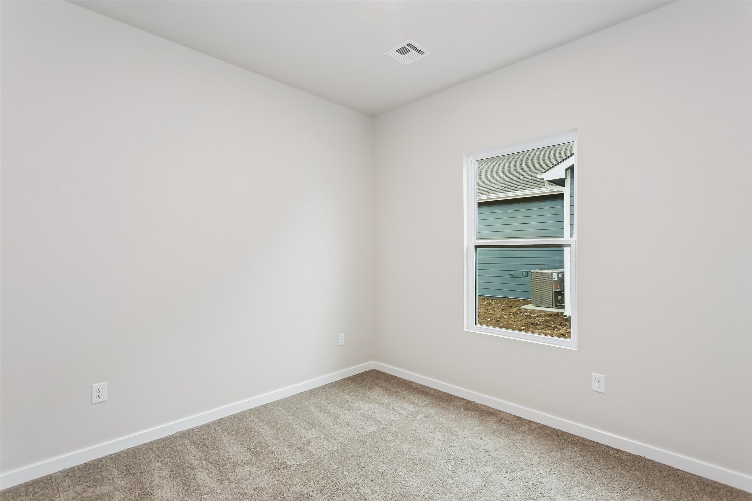 1562 N Emerald Valley Drive Mulvane KS 67110