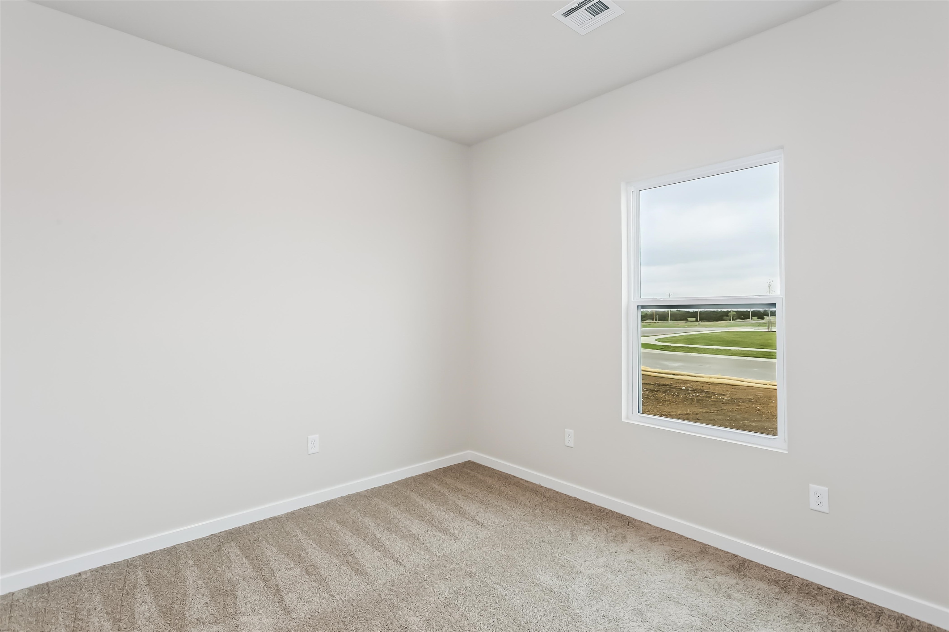 1562 N Emerald Valley Drive Mulvane KS 67110