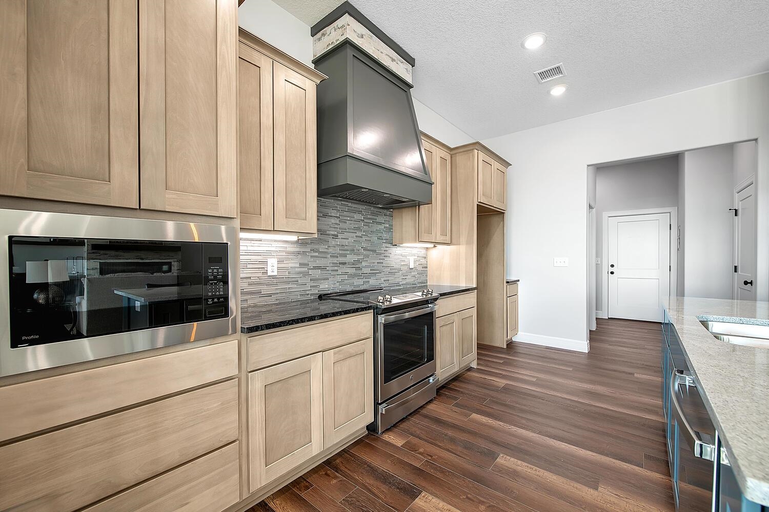 5146 N Lycee Street Bel Aire KS 67226