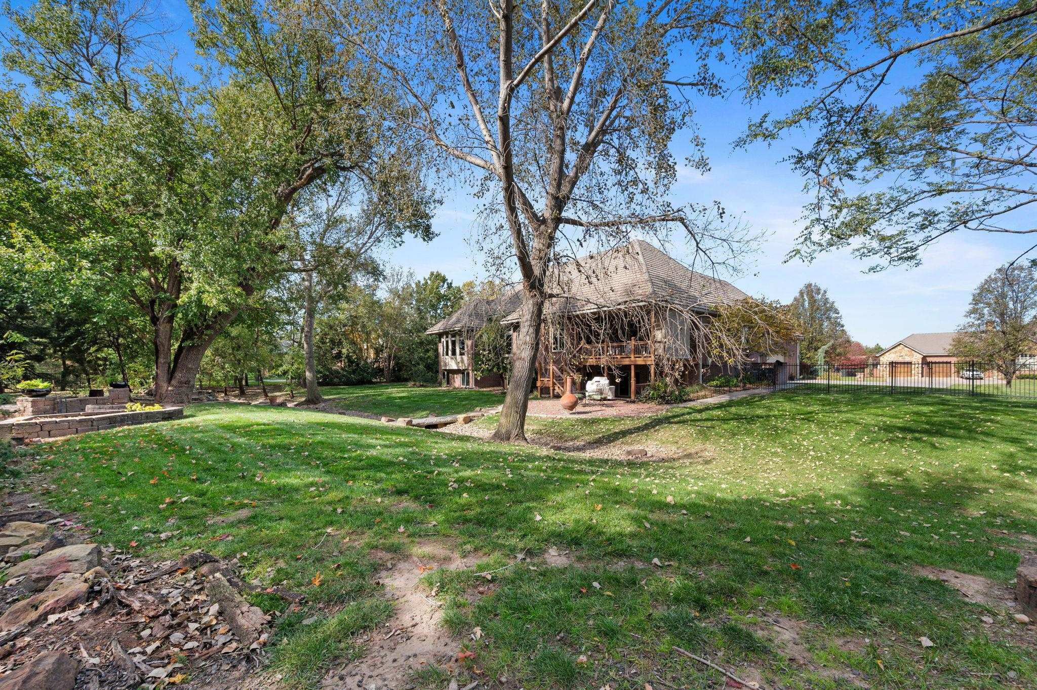 8219 W Meadow Park Wichita KS 67205