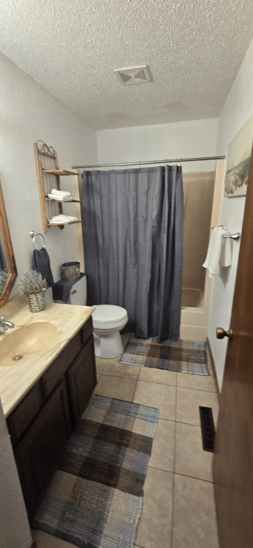 4932 W Briarwood Avenue Wichita KS 67212