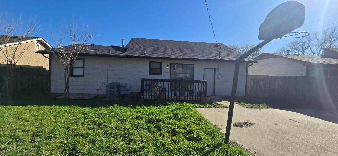 4932 W Briarwood Avenue Wichita KS 67212