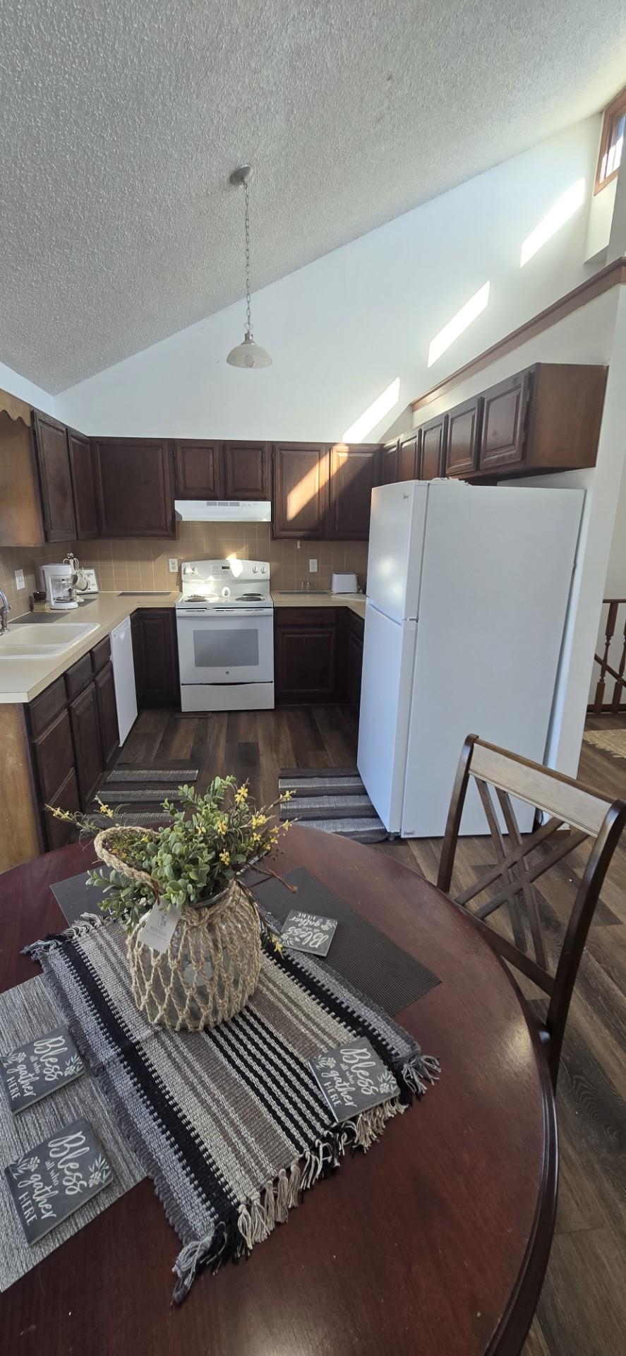 4932 W Briarwood Avenue Wichita KS 67212