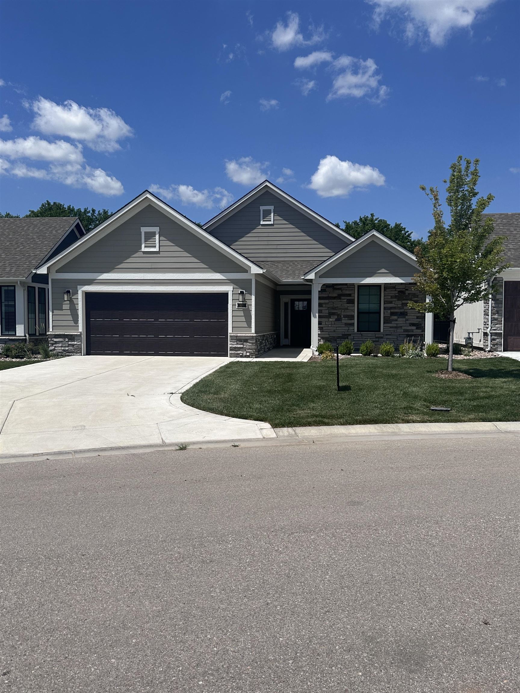 620 E Park Place Andover KS 67002