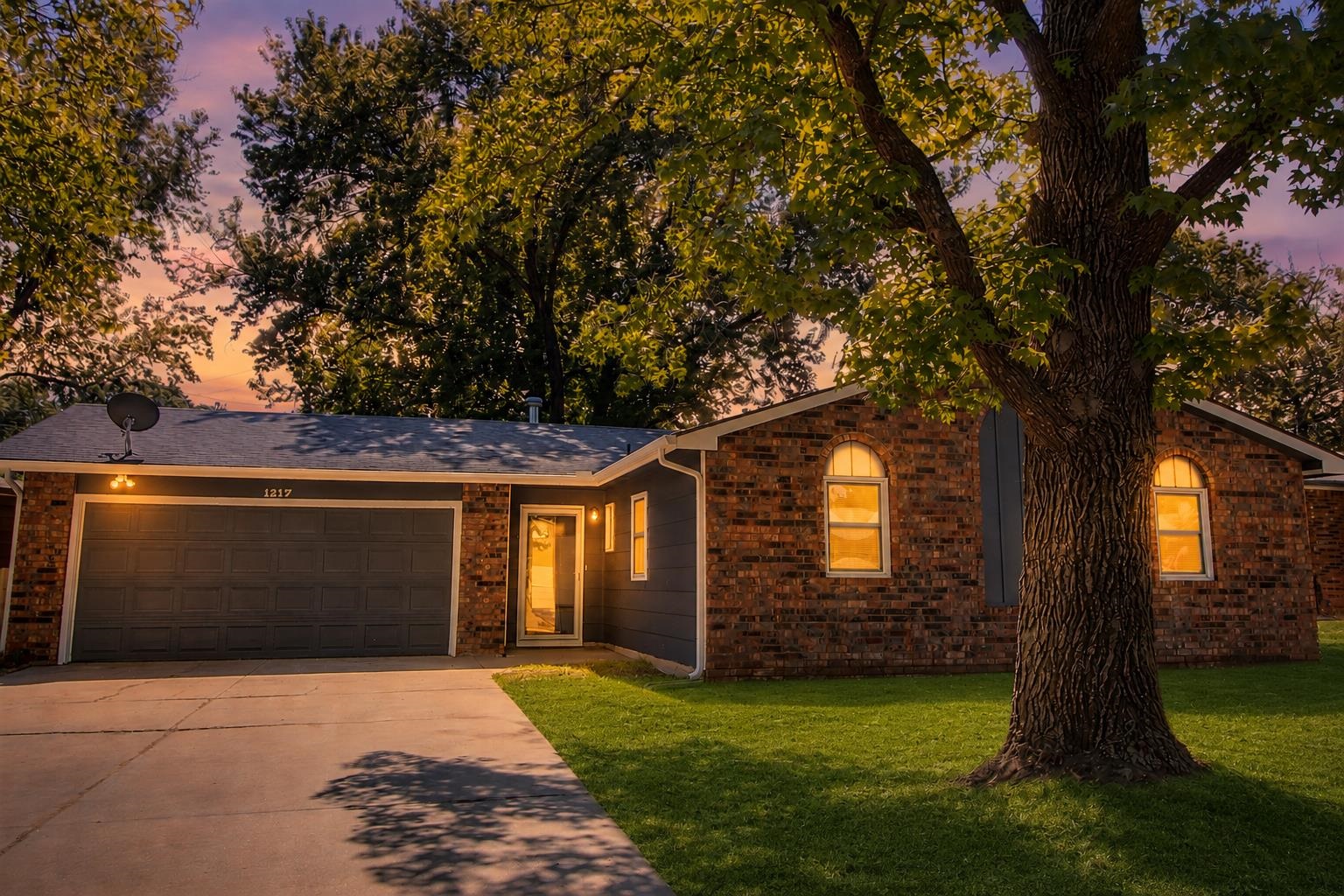1217 Sunset Mulvane KS 67110