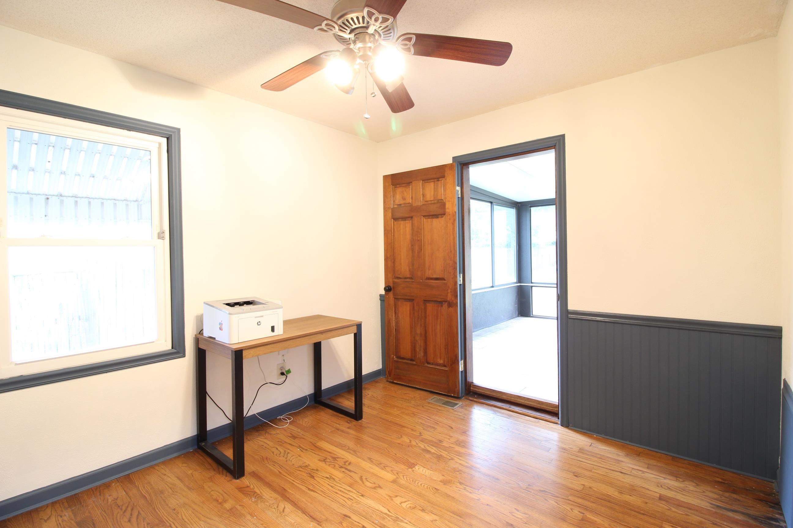 1911 S Faulders Wichita KS 67218