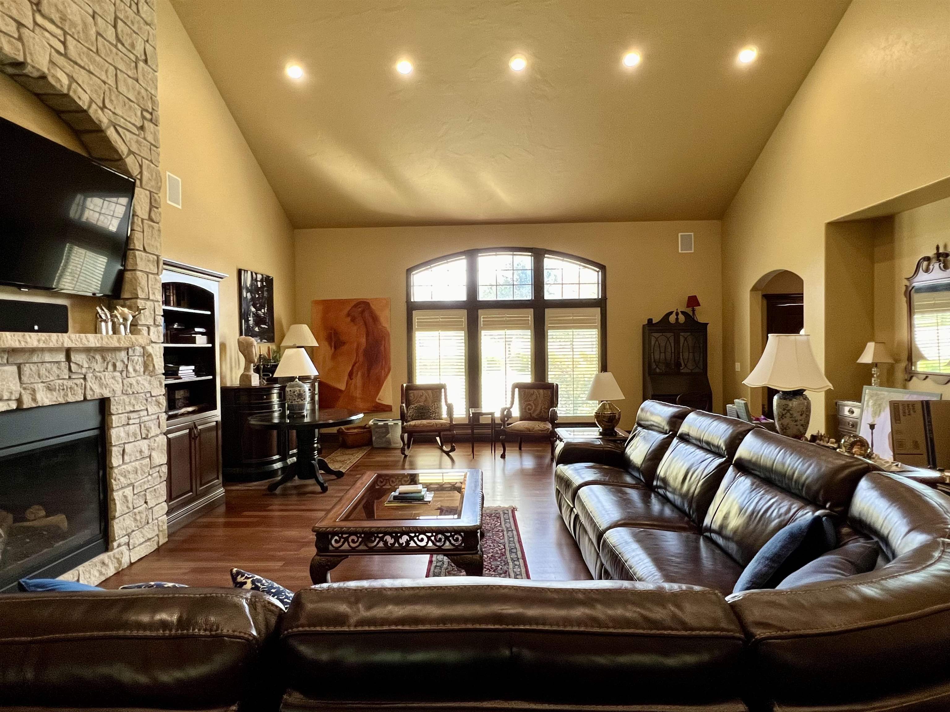 2000 E Madison Arkansas City KS 67005