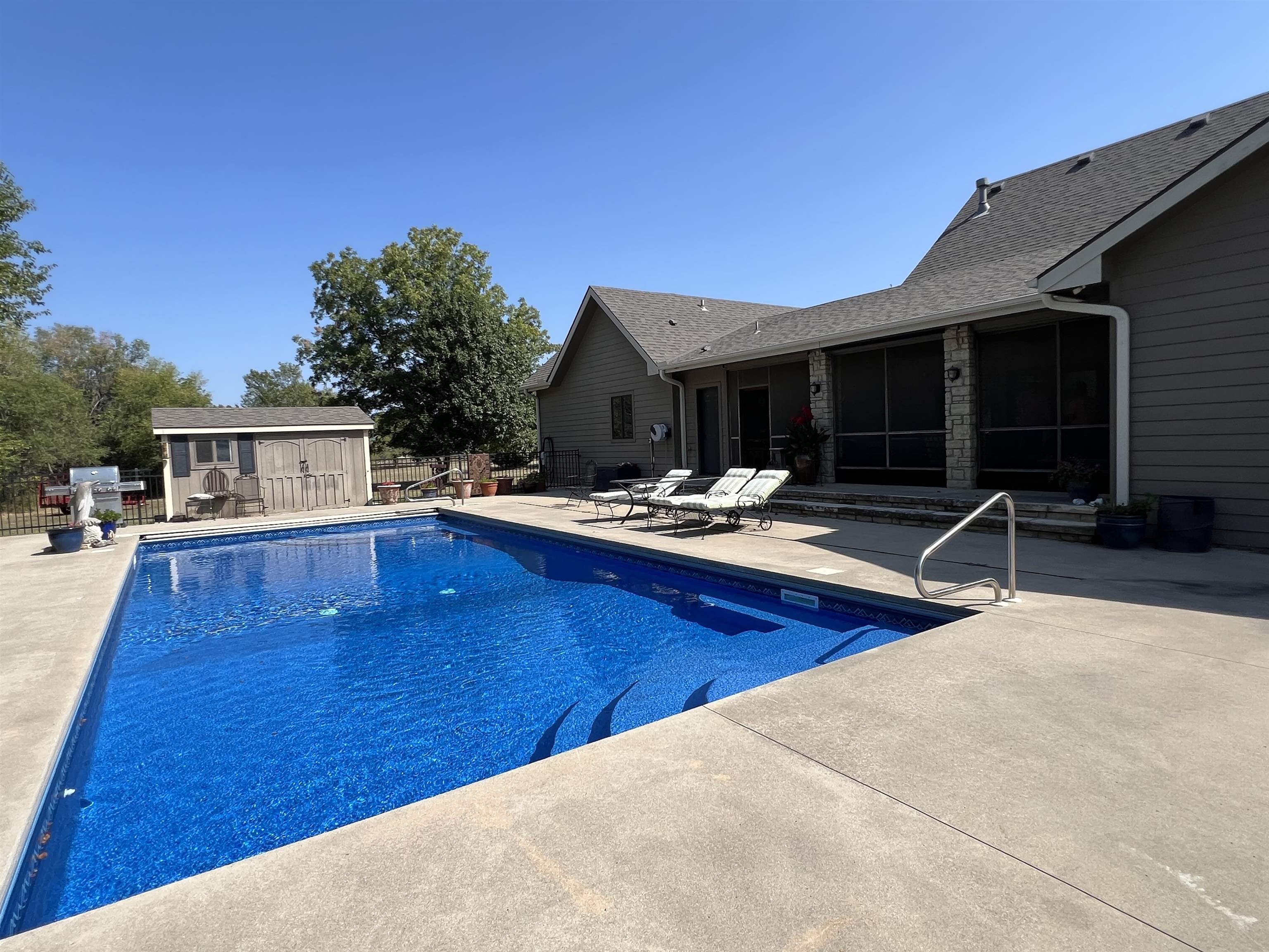 2000 E Madison Arkansas City KS 67005