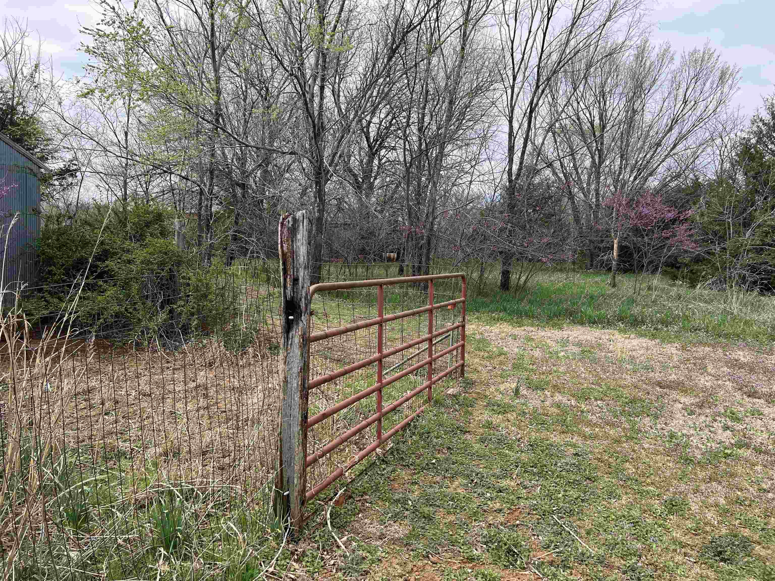 521 Central Avenue Bluff City KS 67018