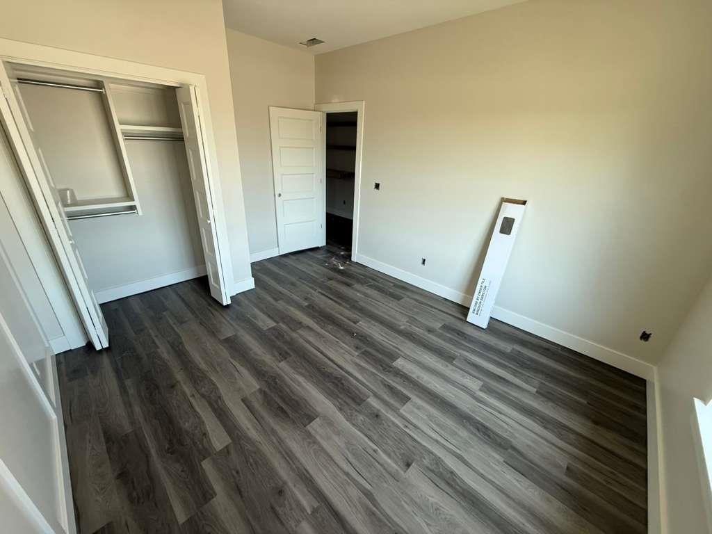 9002 E Forbes Circle Bel Aire KS 67226