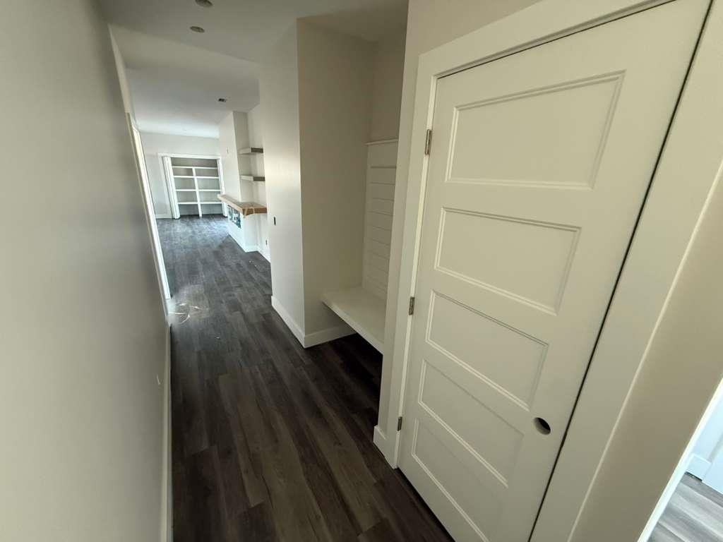 9002 E Forbes Circle Bel Aire KS 67226