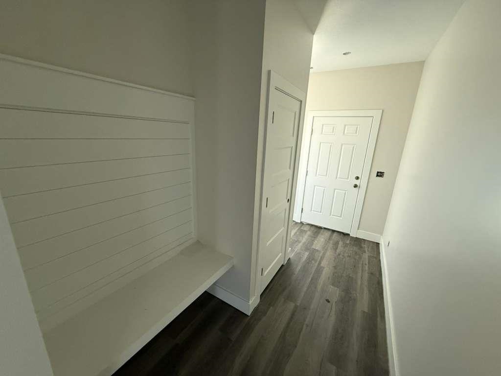 9002 E Forbes Circle Bel Aire KS 67226