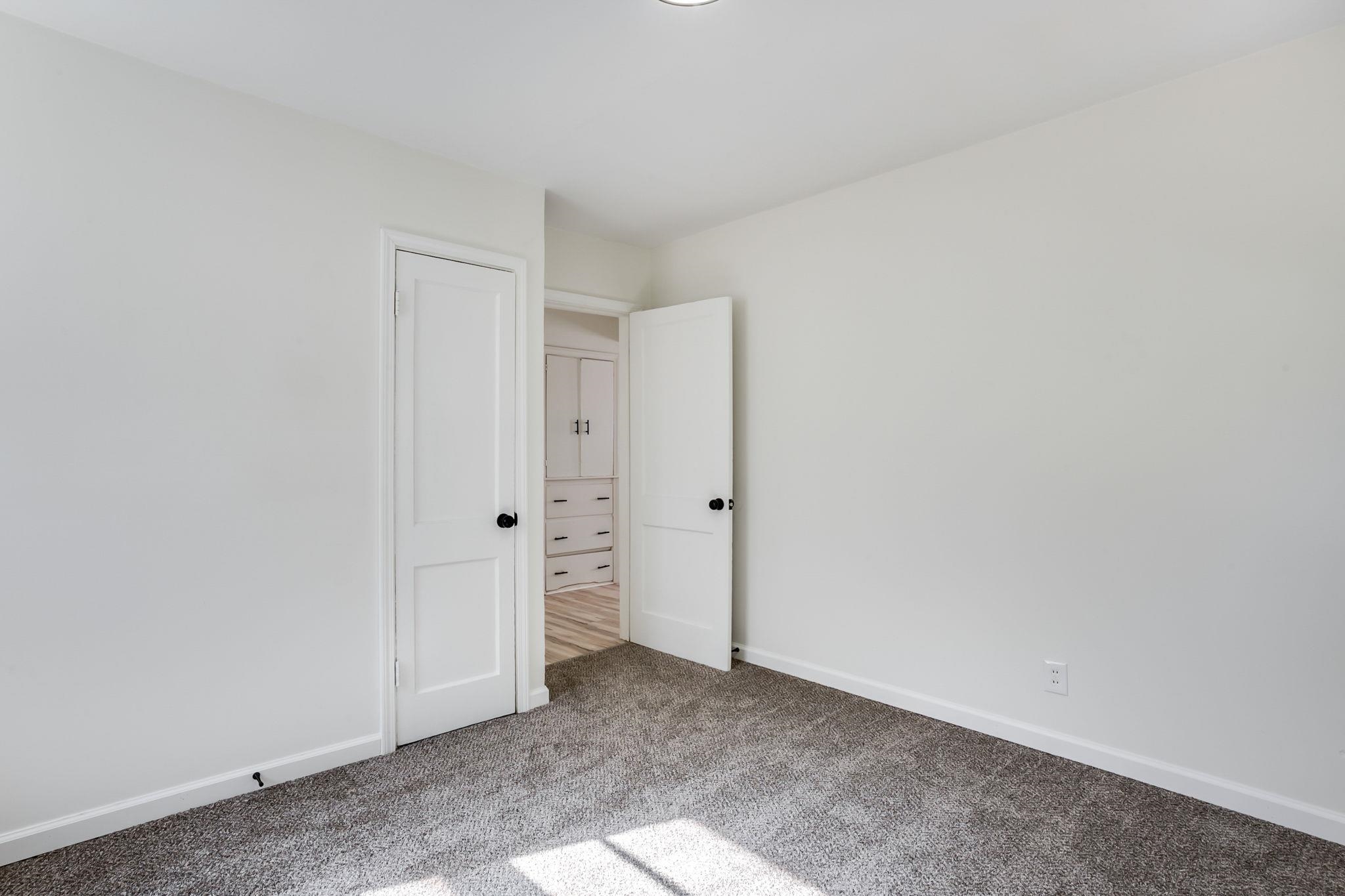 622 Sylvan Lane Wichita KS 67218