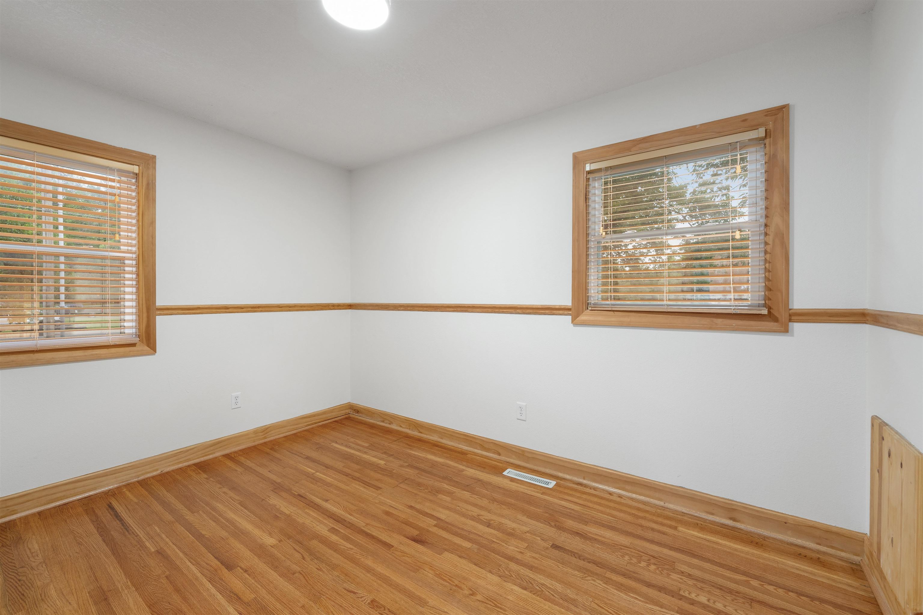 502 Riverdale Drive Mulvane KS 67110