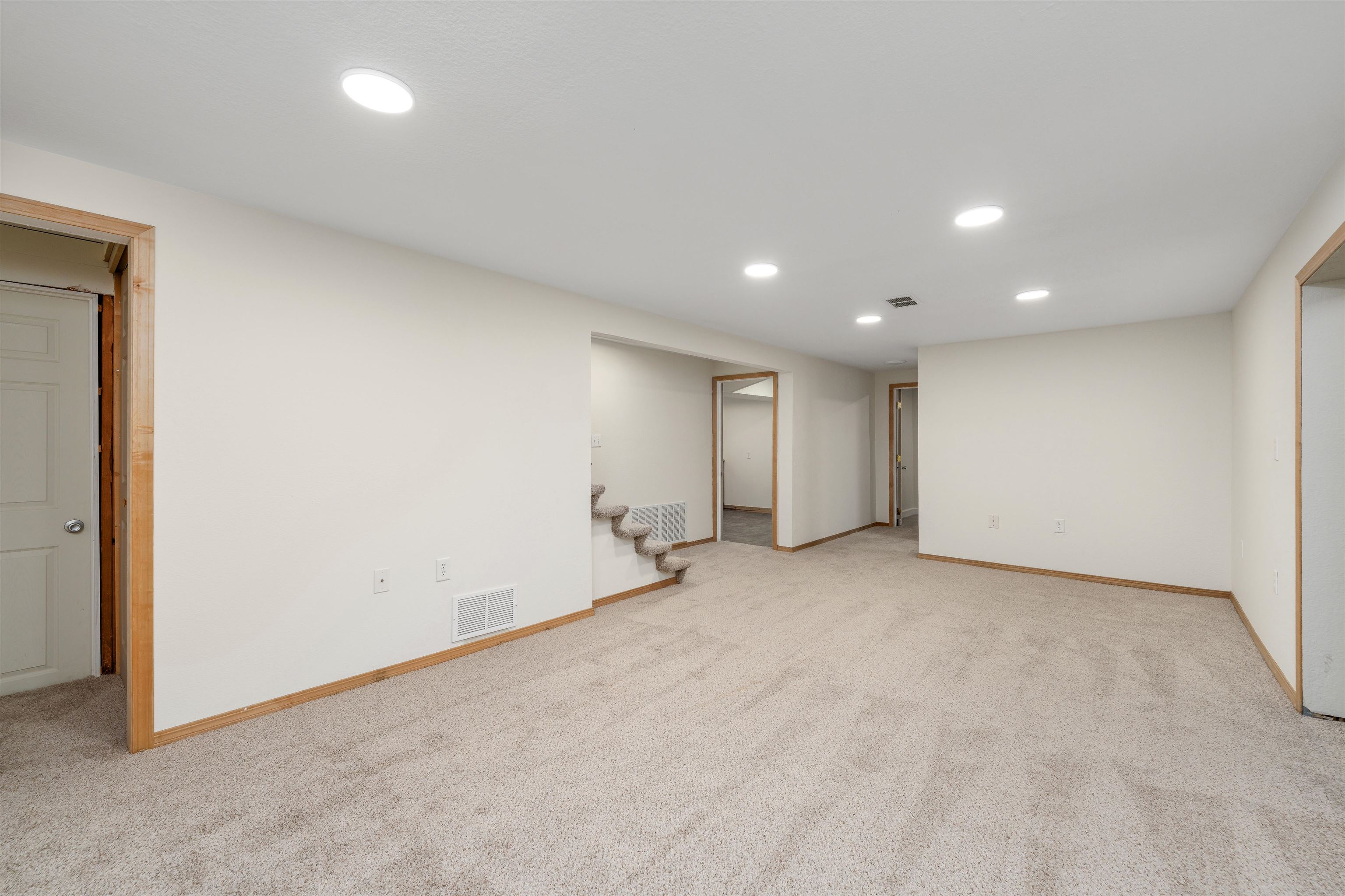502 Riverdale Drive Mulvane KS 67110