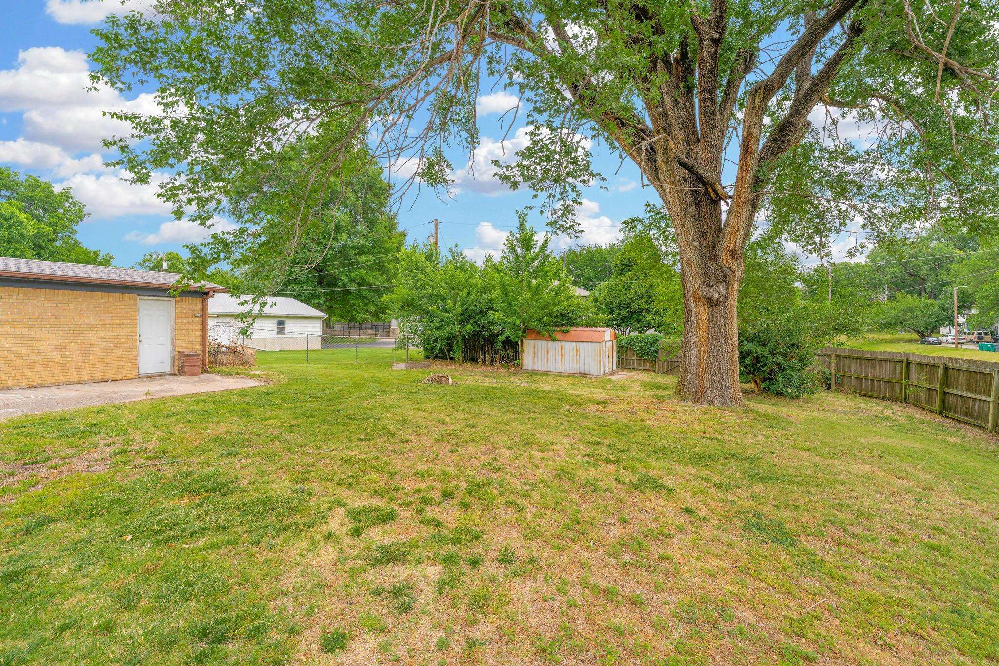 502 Riverdale Drive Mulvane KS 67110