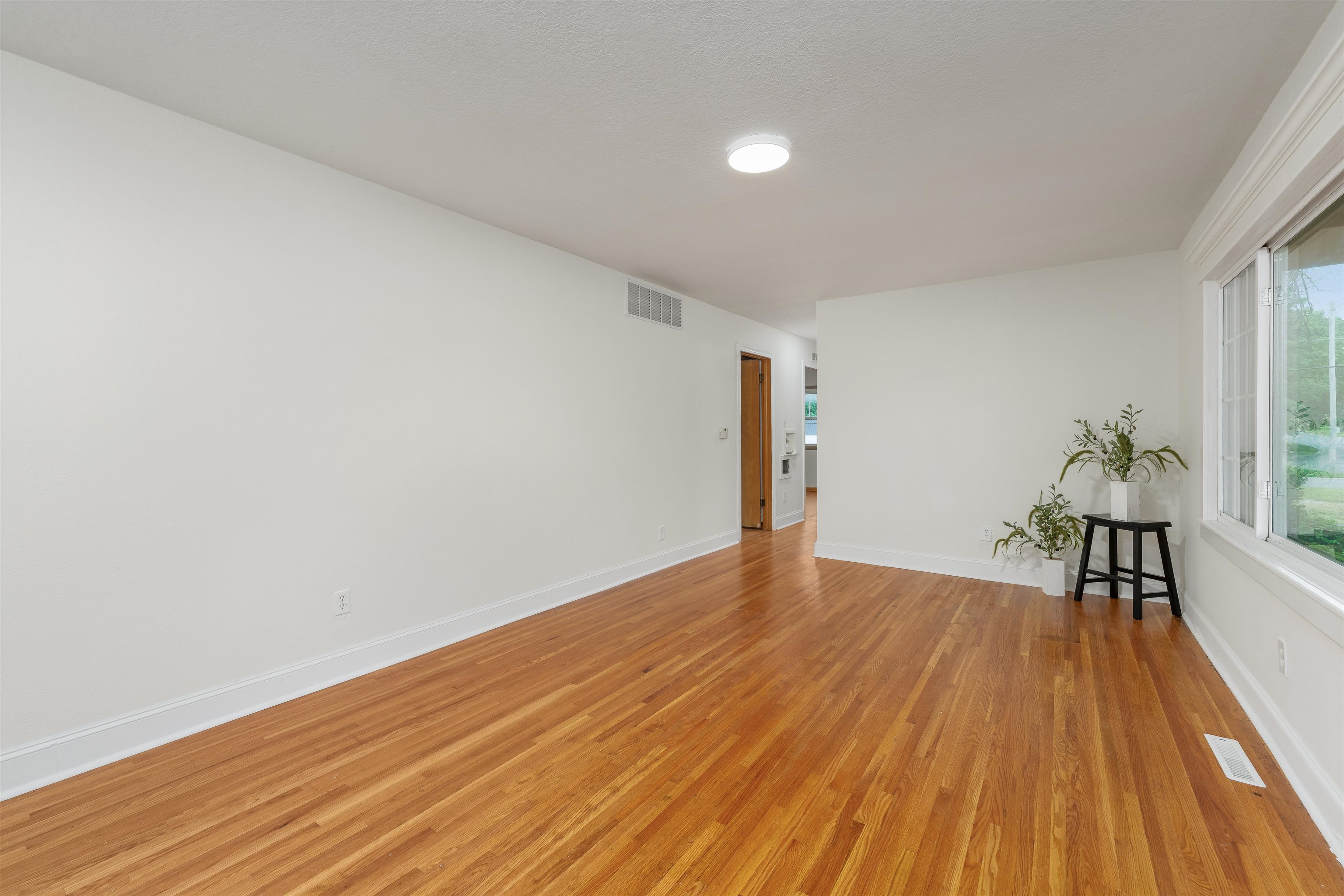 502 Riverdale Drive Mulvane KS 67110