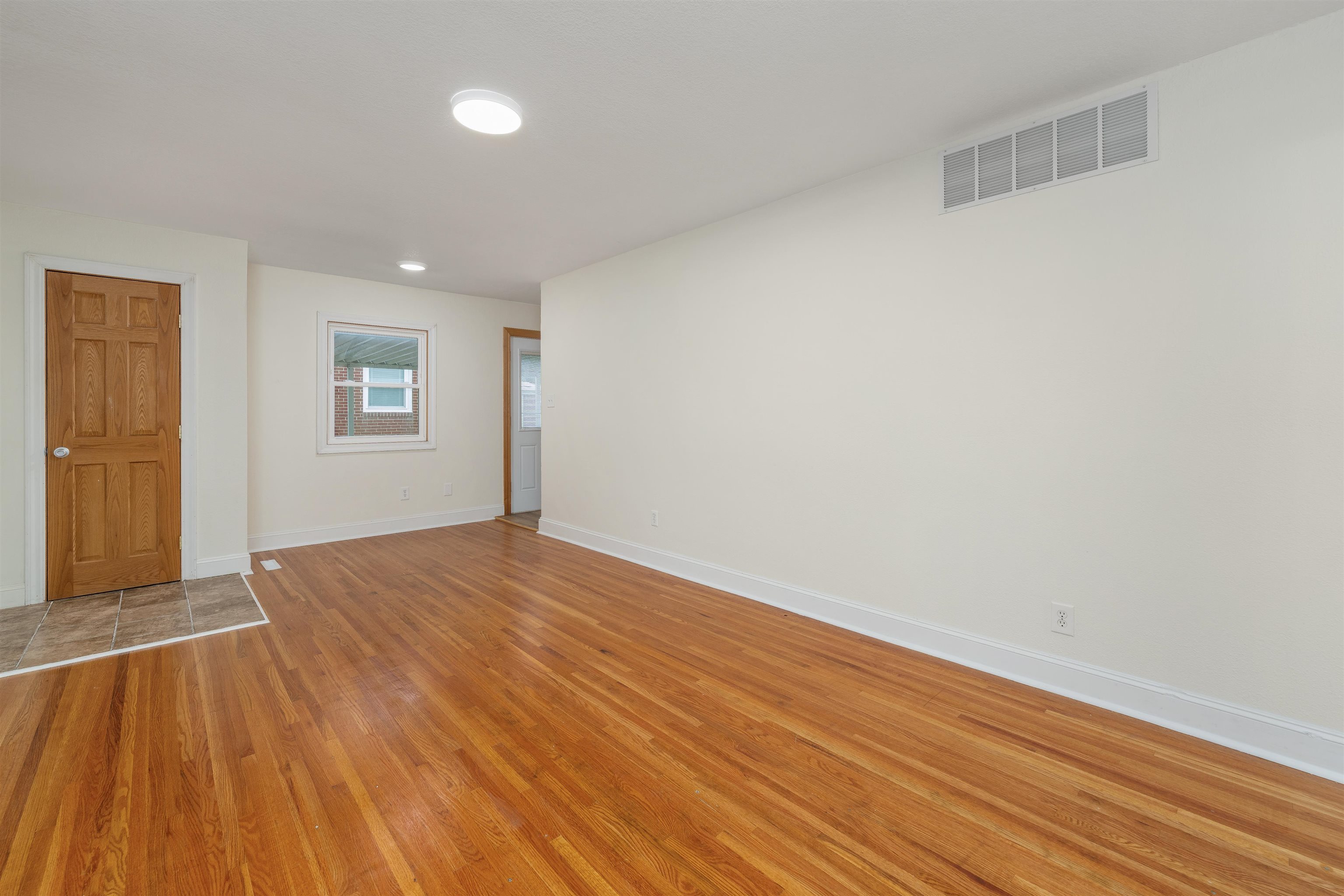 502 Riverdale Drive Mulvane KS 67110