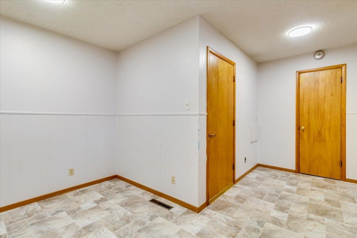 1612 N Lawndale El Dorado KS 67042