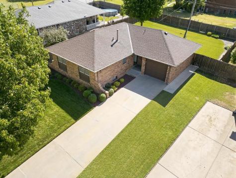 1720 N State Street Augusta KS 67010