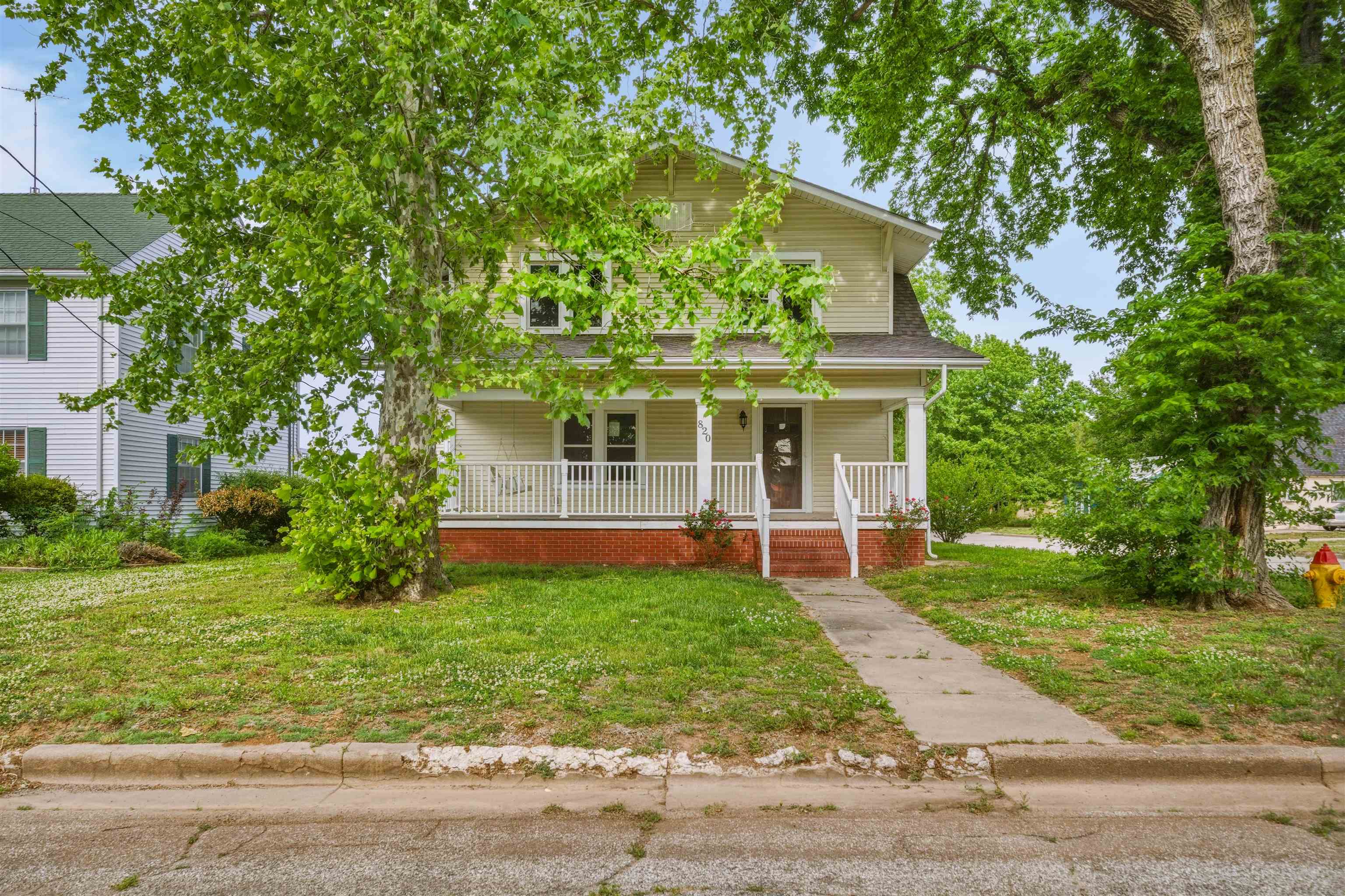 820 N A Street Wellington KS 67152