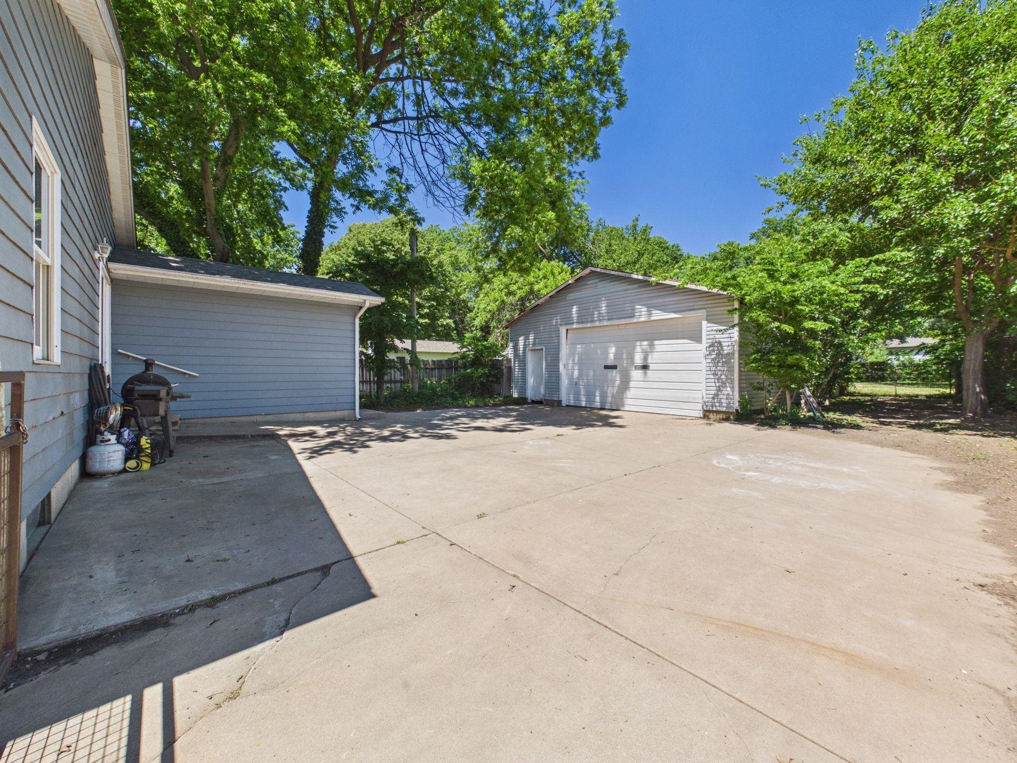 628 E Main Street Mulvane KS 67110