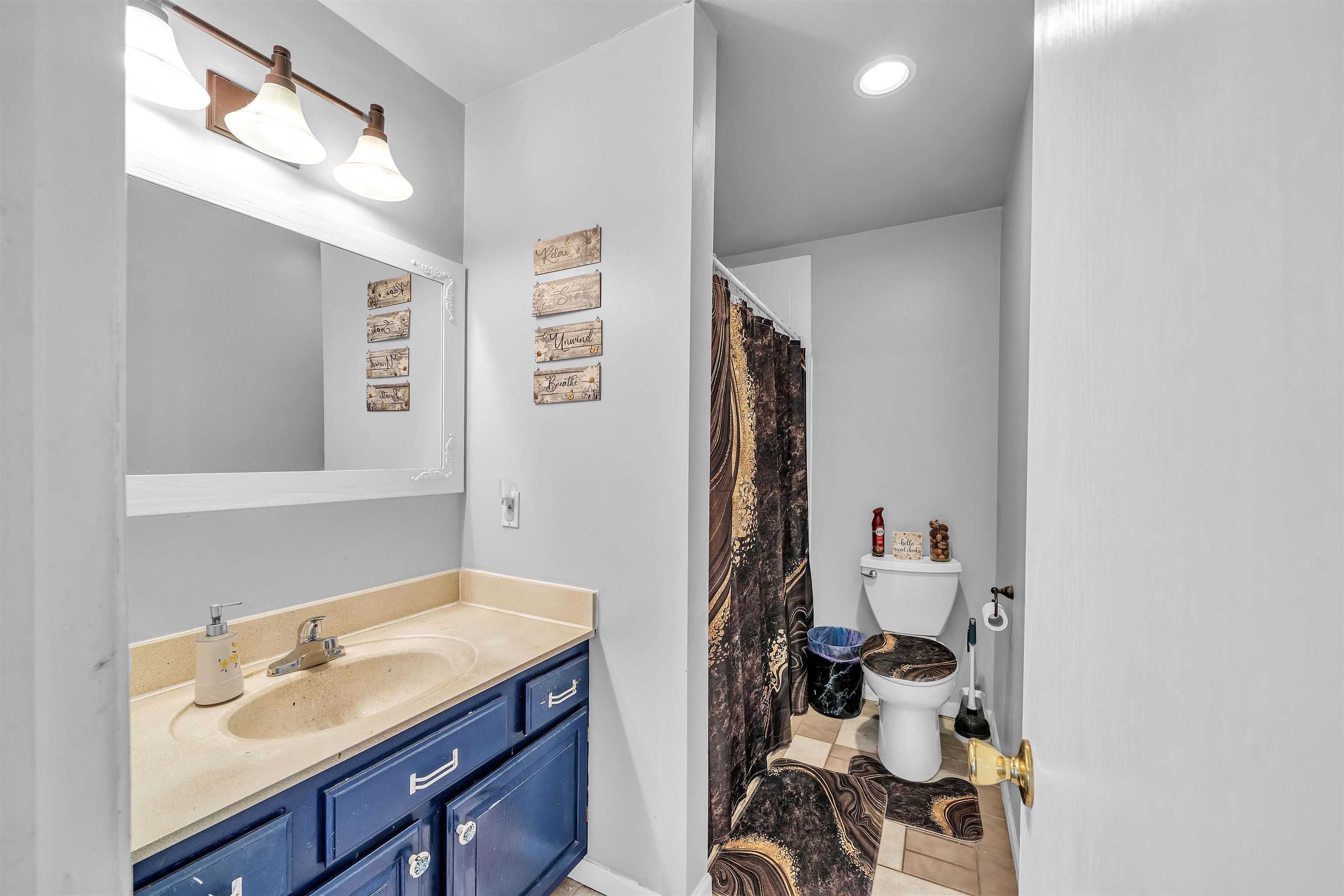 210 Hymer Drive Sedgwick KS 67135