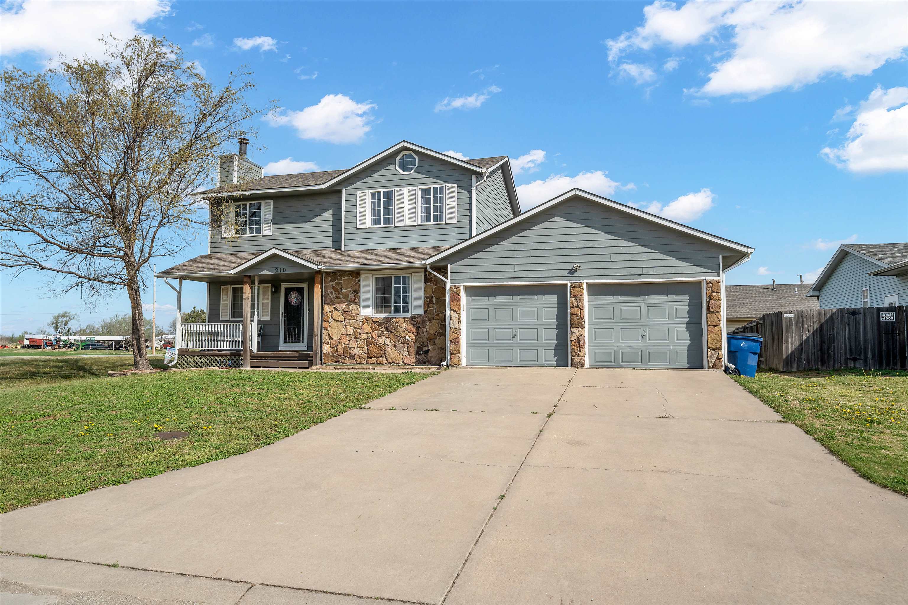 210 Hymer Drive Sedgwick KS 67135
