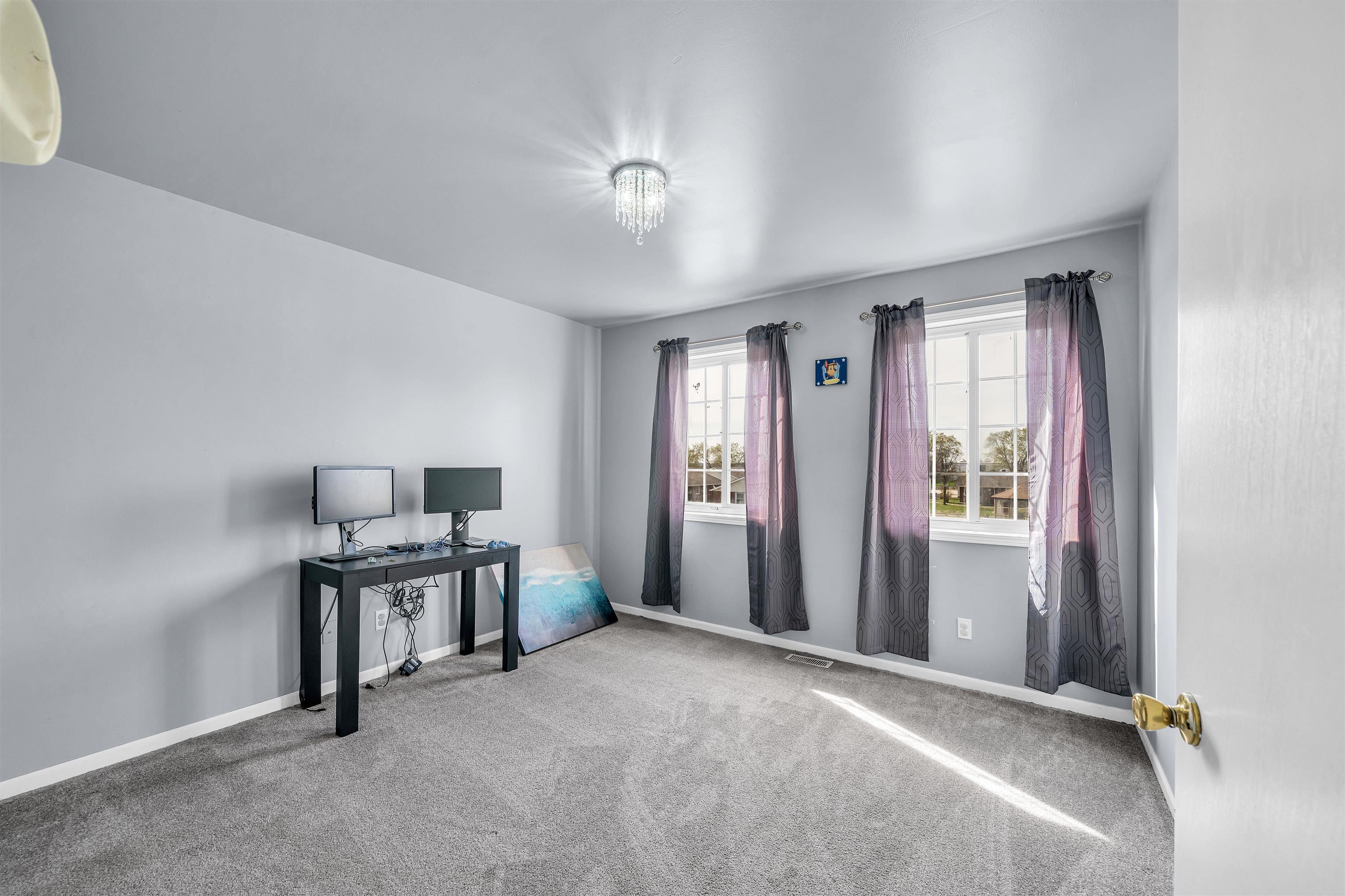 210 Hymer Drive Sedgwick KS 67135