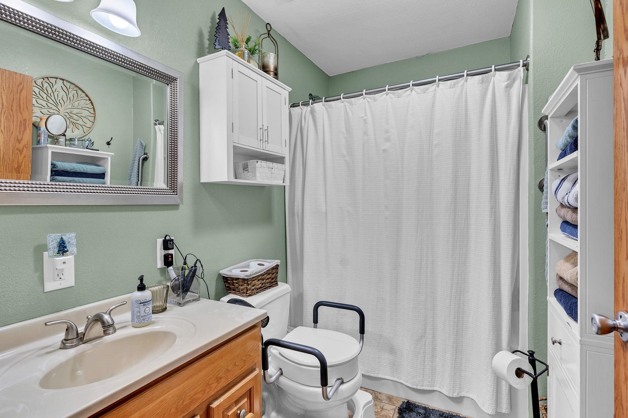 6431 NW 50th Street El Dorado KS 67042