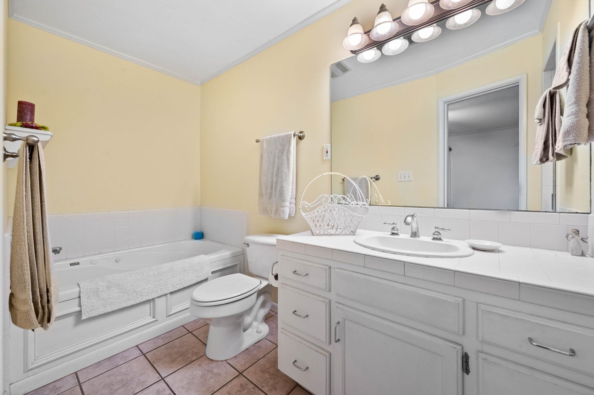 234 S Brookside Street Wichita KS 67218