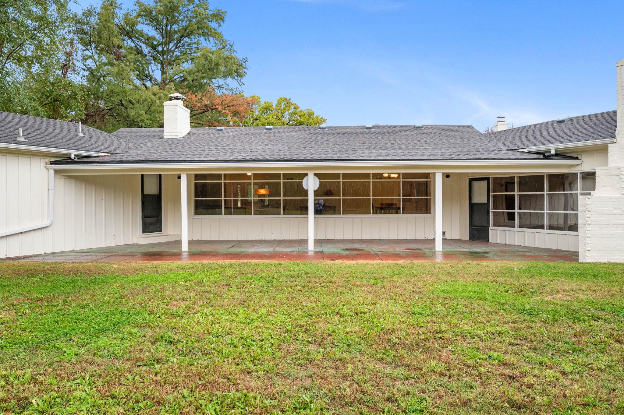 234 S Brookside Street Wichita KS 67218