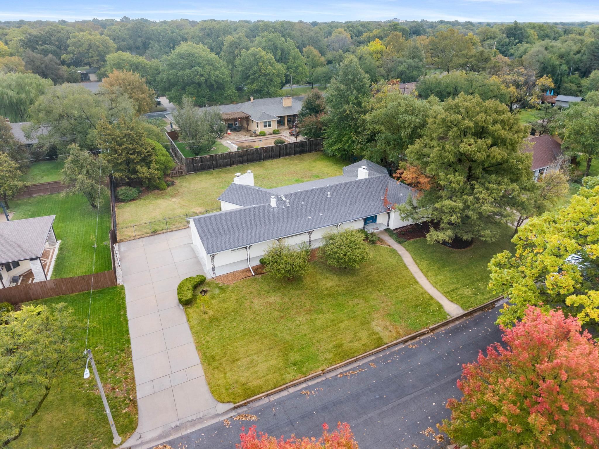 234 S Brookside Street Wichita KS 67218