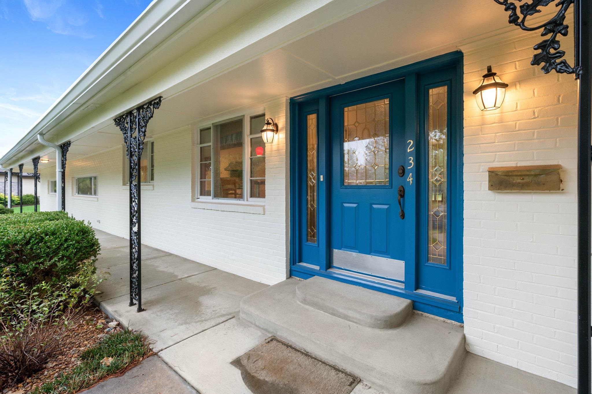 234 S Brookside Street Wichita KS 67218