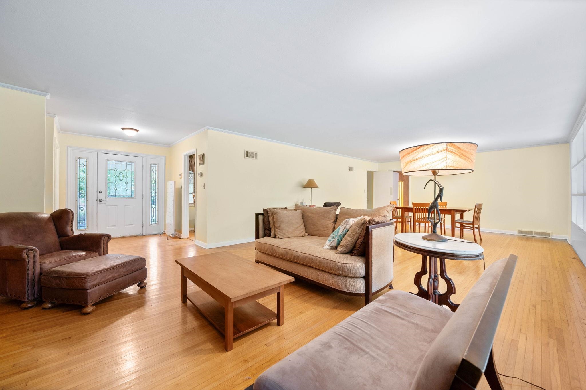 234 S Brookside Street Wichita KS 67218