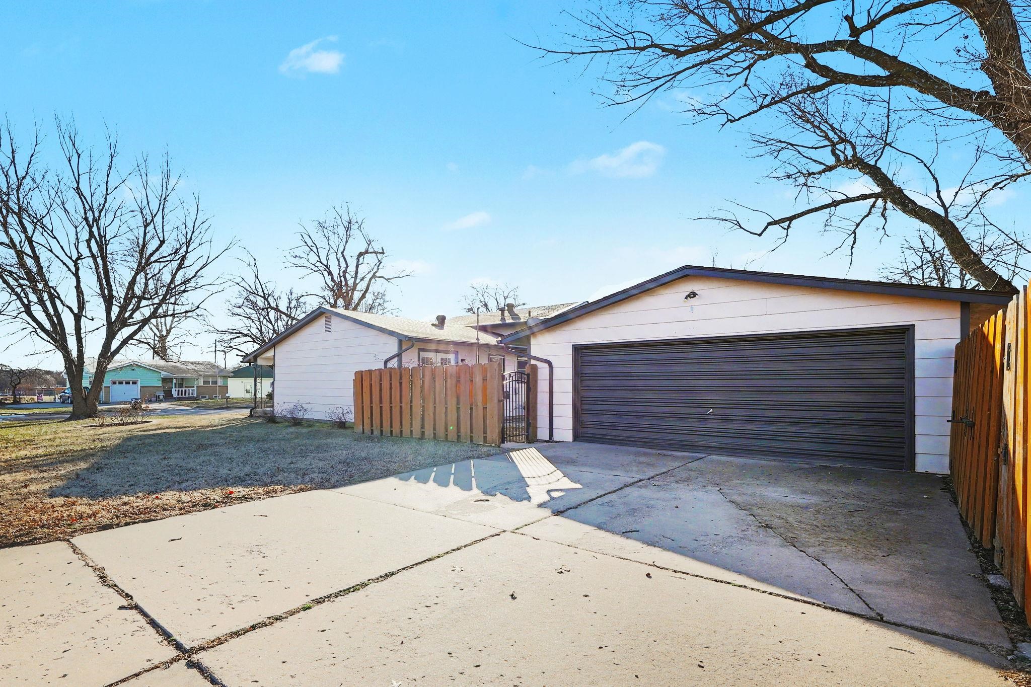1459 N Community Derby KS 67037