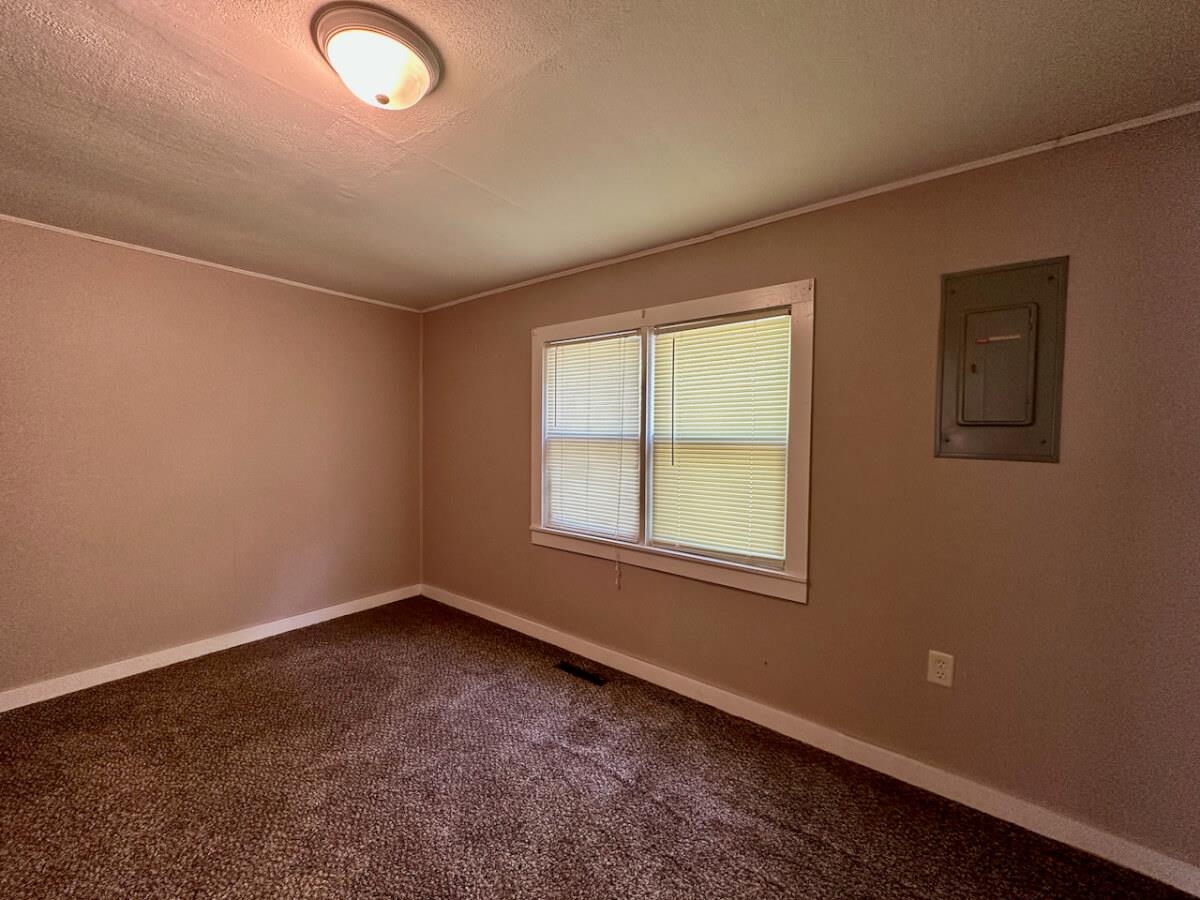 1208 W 6th Avenue El Dorado KS 67042