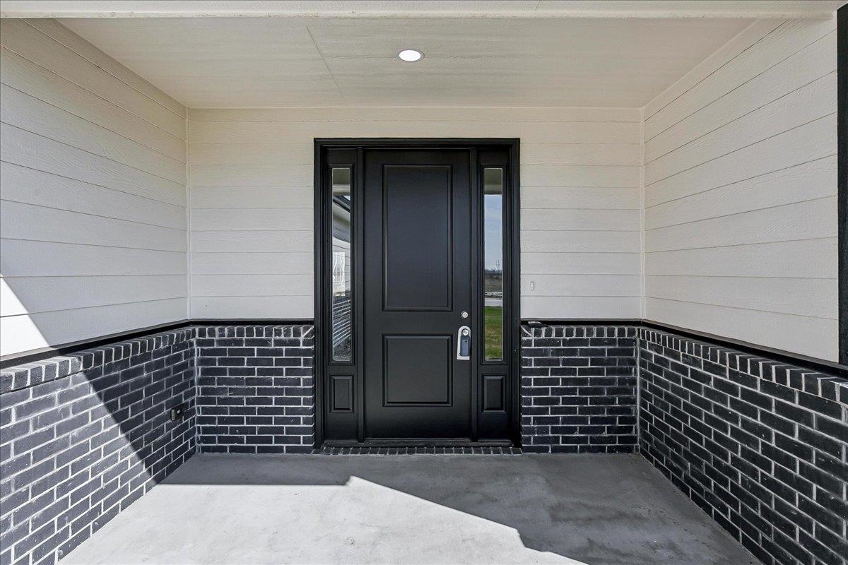 1510 E Appleton Street Valley Center KS 67147