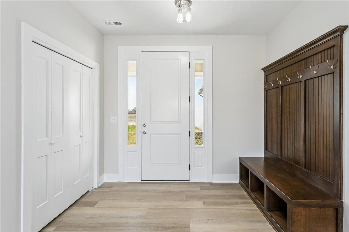 1510 E Appleton Street Valley Center KS 67147