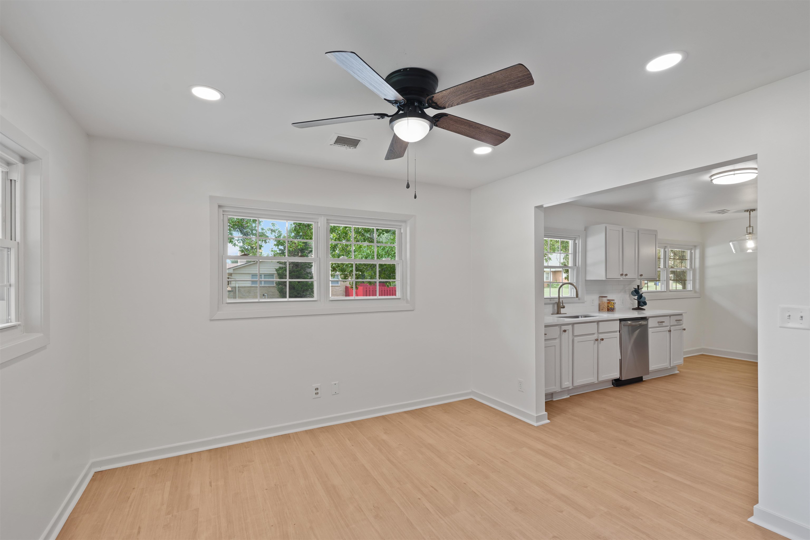 6102 E Jacqueline Wichita KS 67208