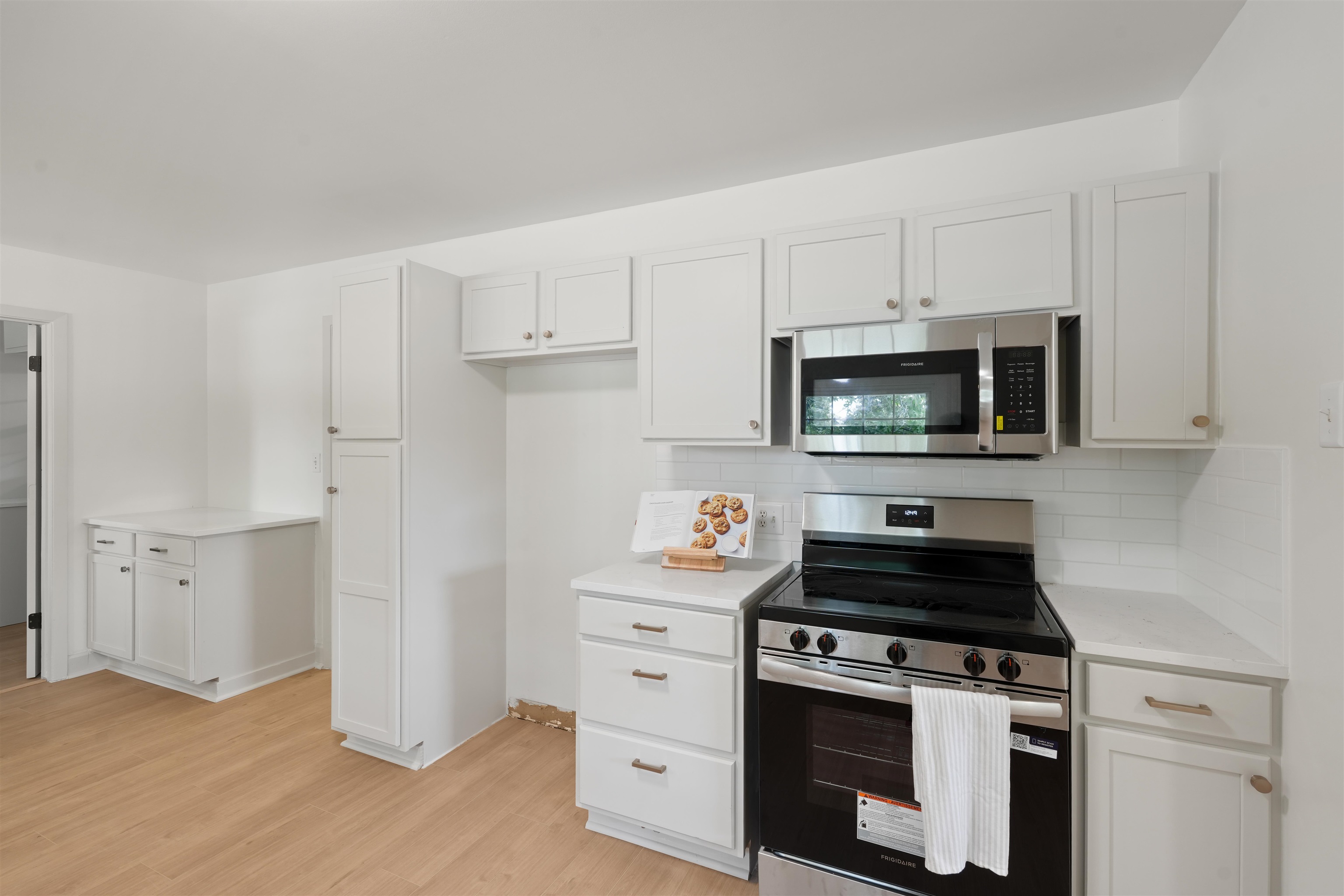 6102 E Jacqueline Wichita KS 67208