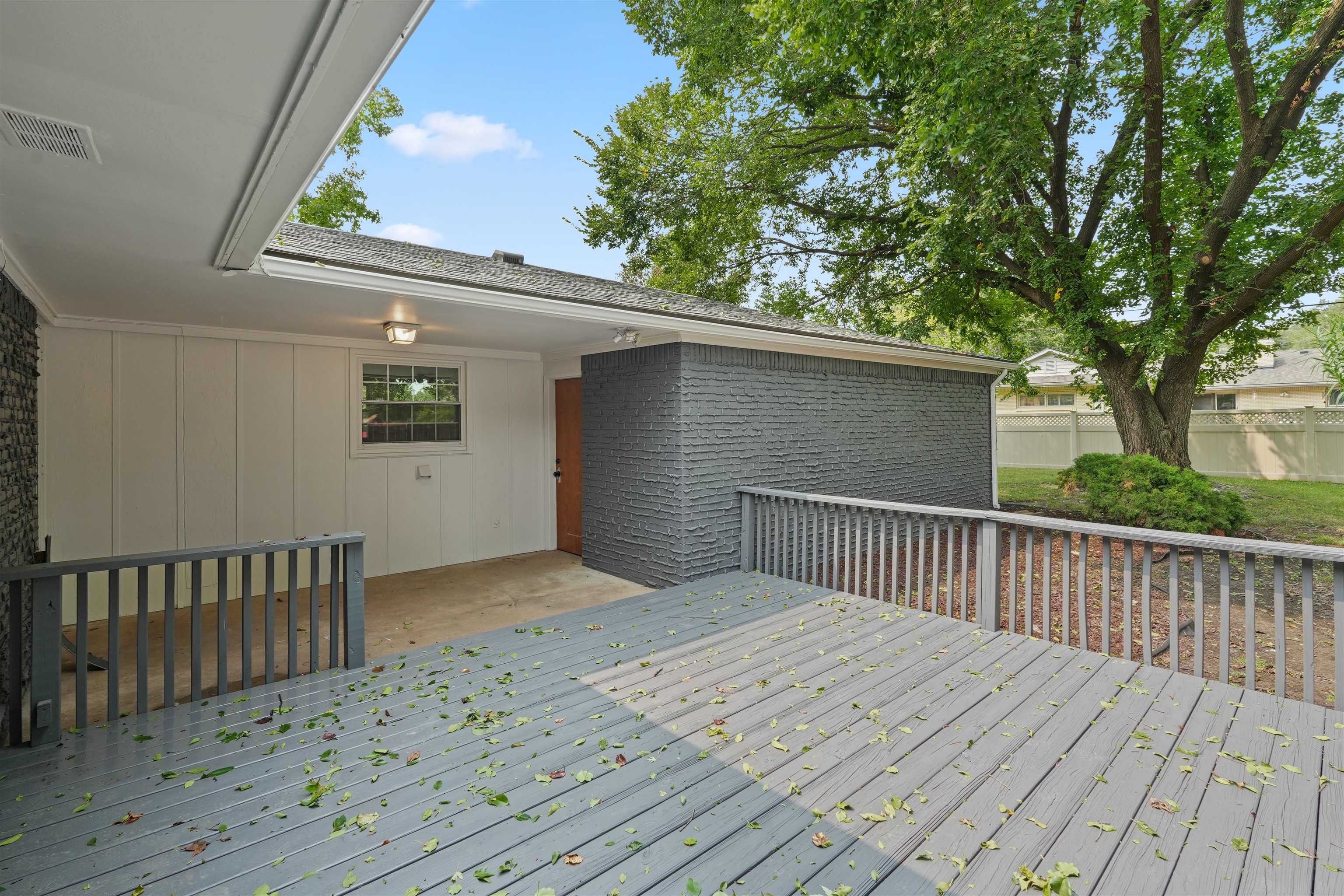 6102 E Jacqueline Wichita KS 67208