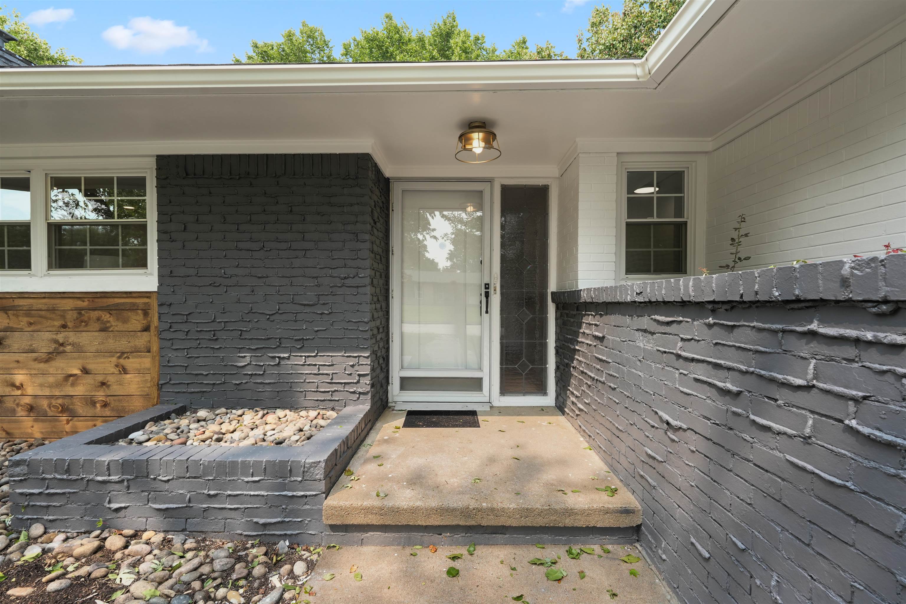 6102 E Jacqueline Wichita KS 67208